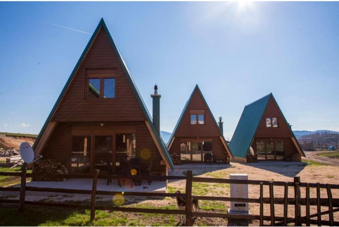 Three Houses Žabljak Esterno foto