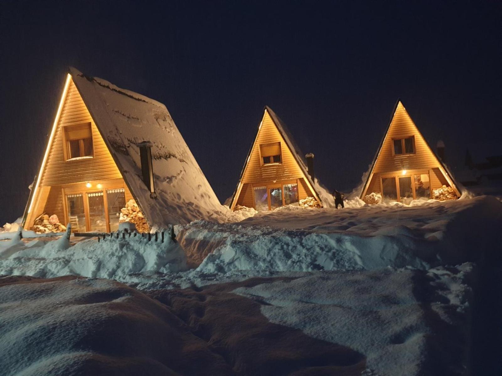 Three Houses Žabljak Esterno foto